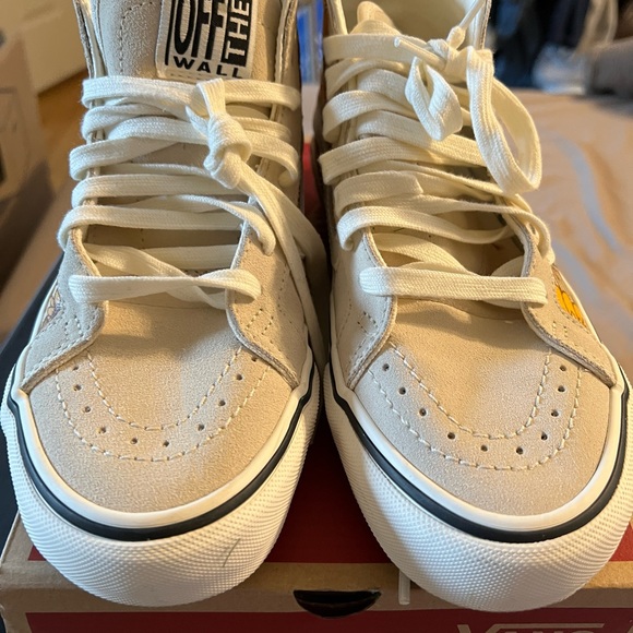 Vans - Picture 4 of 9